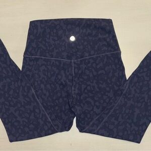 Lululemon Align Crop 21” LS Leopard Deep Navy Size 4 Nulu Leggings
